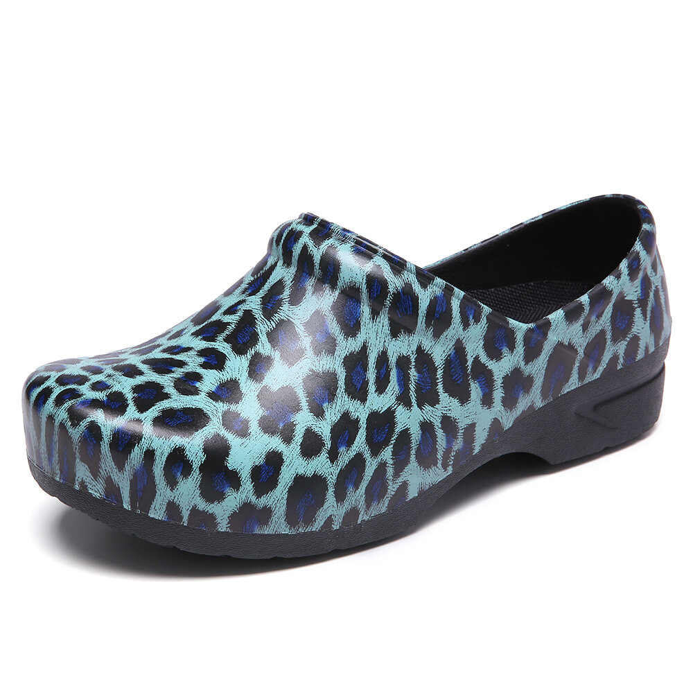 SOCOFY Mocasines con estampado de leopardo Impermeable Zapatos de enfermería antideslizantes para trabajar en el jardín