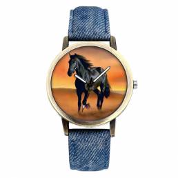 Casual Negro Caballo Desert Dial All-Match Denim Strap Reloj de pulsera de cuarzo para hombre