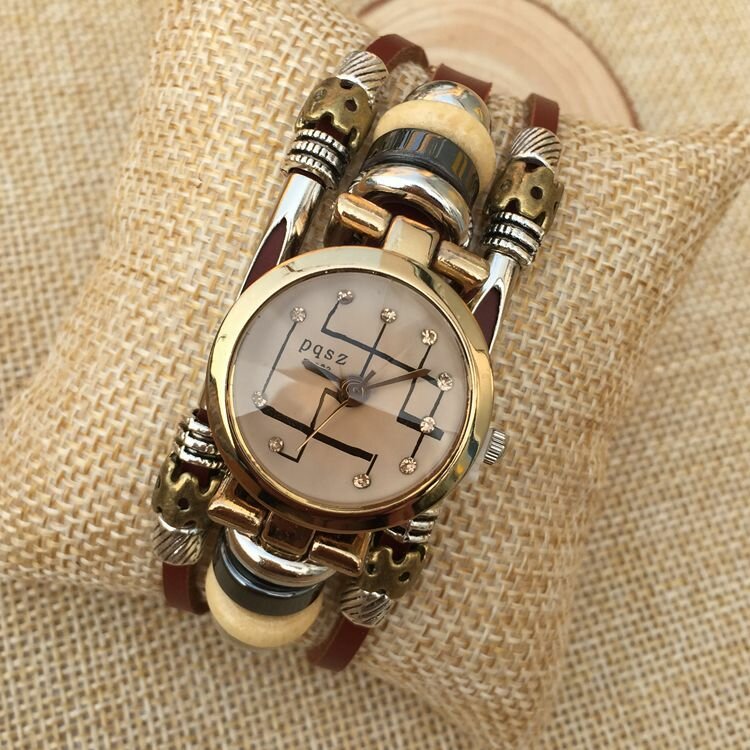 B15 Fashion Rhinestone Hebilla de acero inoxidable Correa de cuero Reloj de pulsera de cuarzo para pareja