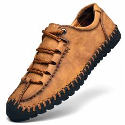 Zapatos casuales antideslizantes de cuero de microfibra cosidos a mano para hombres