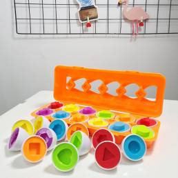 Juego de huevos y juguetes a juego de colores Juego de rompecabezas para bebés y niños en edad preescolar