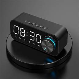 Bakeey B126 Bluetooth Subwoofer Reproductor de música Altavoz Alarma Reloj Con FM Radio Transmisión y alarma dual Reloj