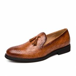 Hombres Brogue Tassel Decor Microfiber Leather Slip On Party Zapatos formales