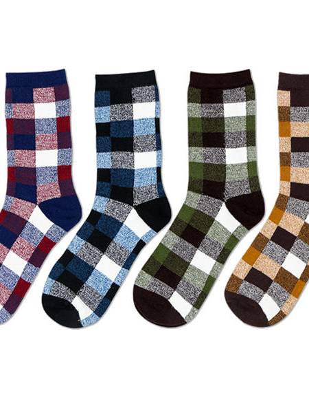 Mens encanto de la manera del color de la tela escocesa de algodón suave transpirable calcetines ocasional