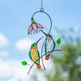 Gráfico de pájaro multicolor de metal al aire libre Accesorios de decoración del hogar pastoral con Gancho