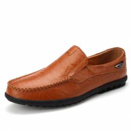 Zapatos de negocios casuales hechos a mano antideslizantes transpirables de cuero para hombres