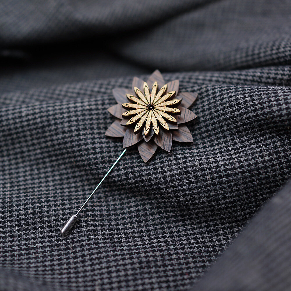 Unisex hecho a mano de madera Boda traje de cuello ropa clásica broche de forma de flor