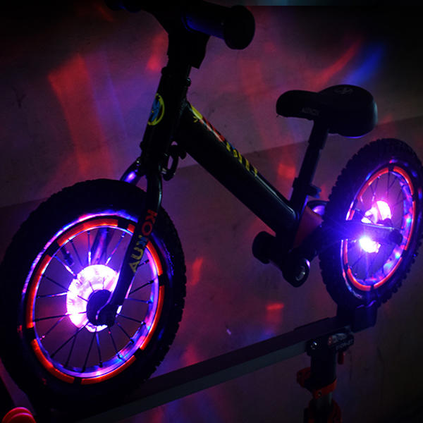 XANES® WL09 Rueda de bicicleta Luz de carga USB Ciclismo nocturno Lámpara Impermeable Luz de bicicleta