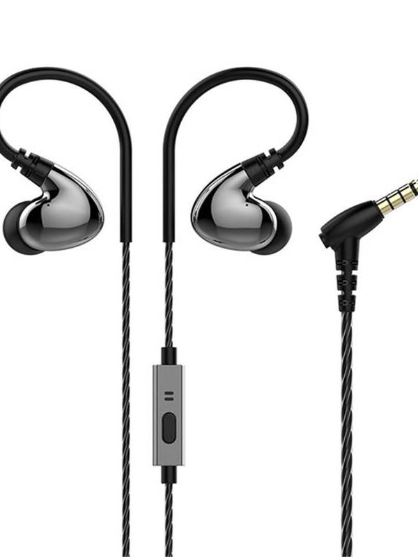 Z4 Control por cable en la oreja de 3.5mm Auricular HIFI Bass Sound doble bobina móvil IPX5 Impermeable con micrófono
