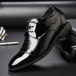 Hombres de cuero de microfibra antideslizante punta puntiaguda zapatos de tacón alto de negocios clásicos Vestido